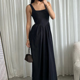 Robe longue coupe corset